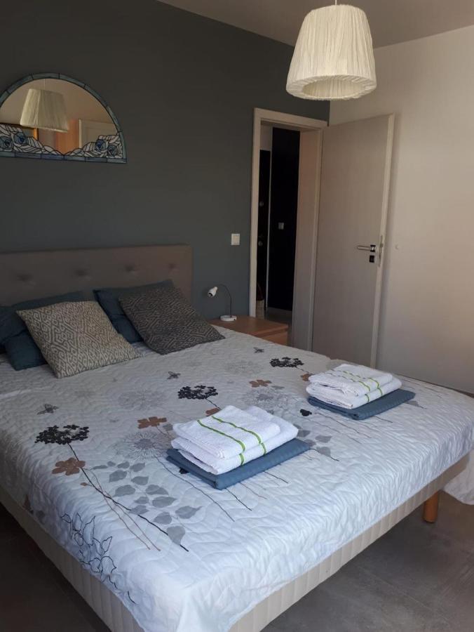 Obzor Tatyana Apartaments Bonjour Dış mekan fotoğraf